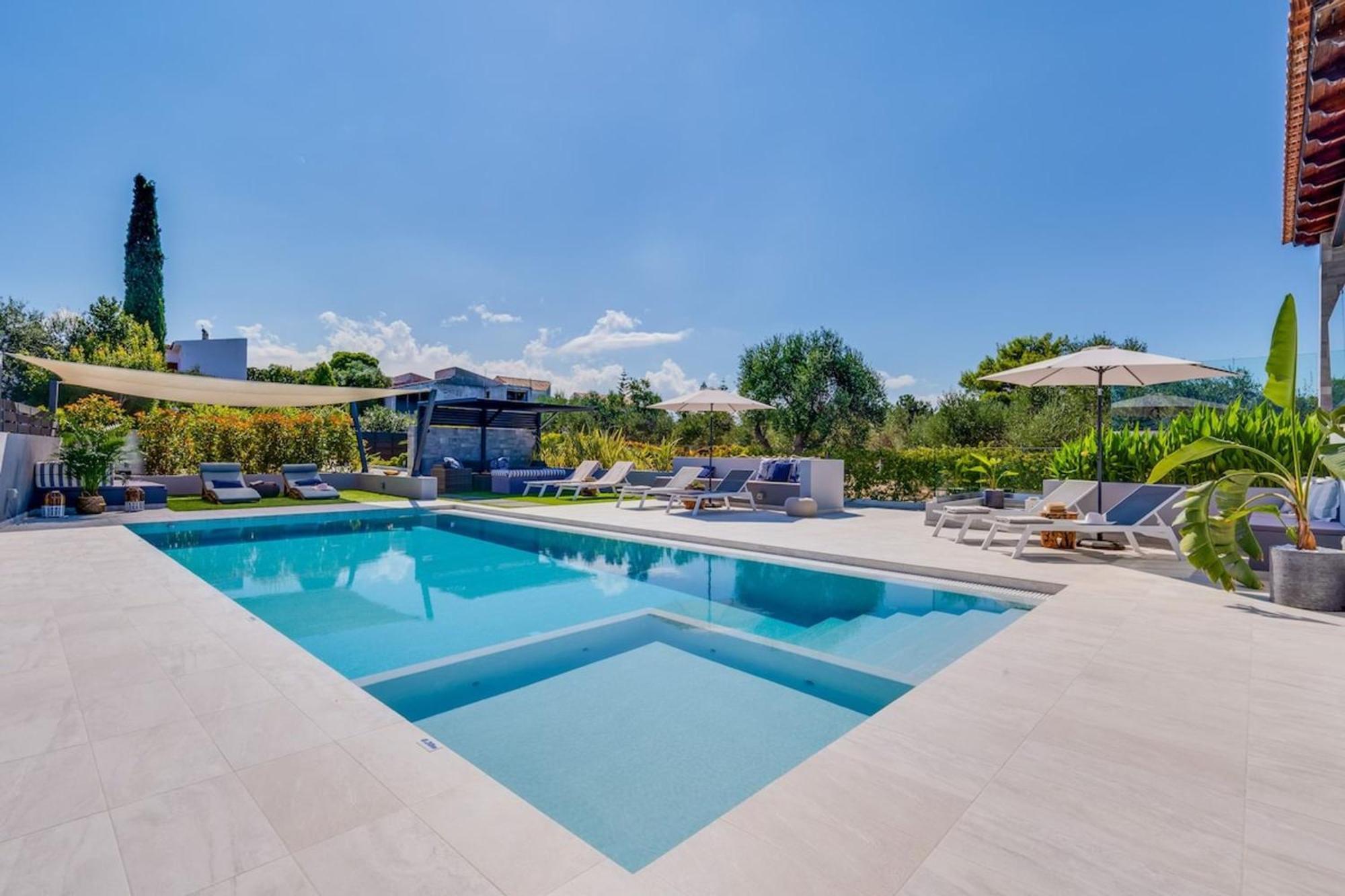 Villa Ampelaki - Premium Villa With Heated Pool Kounoupidhiana Exterior photo